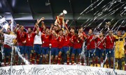Испания - Италия - Финальный матс на чемпионате Евро 2012, 1 июля 2012 (322xHQ) 27dae9201625296