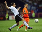 Германия - Нидерланды - на чемпионате по футболу Евро 2012, 9 июня 2012 (179xHQ) F910b5201649305