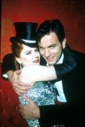 Мулен Руж / Moulin Rouge (Николь Кидман, Юэн МакГрегор, 2001) 8fdb7e202399620