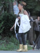 Мелани Браун (Melanie Brown) 2012-07-25 filming a new episod for TV Show X Factor in Long Island City - 21xHQ 9108f5203451994